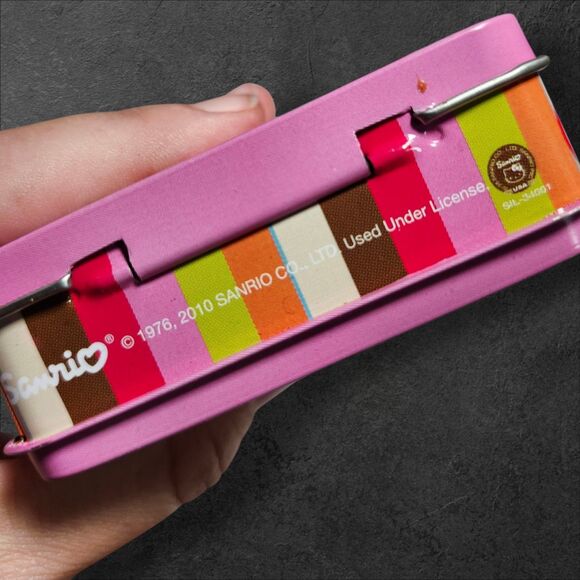 Set of 3 Hello Kitty Mini Tins Sanrio 2010–2012 Peace & Love Rainy Day Kawaii - Picture 4 of 10